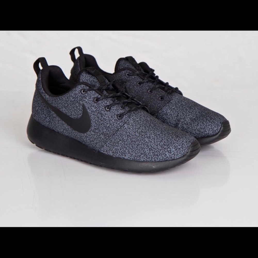 Nike Roshe Run Print